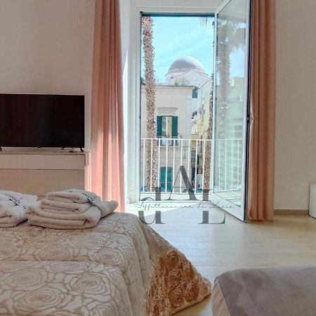 De Lucia Affittacamere - Elegante Appartamento Storico Nel Cuore Della Citta Terlizzi Eksteriør bilde
